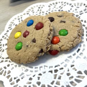 The Blue Chip Cookie Chunkster: Peanut Butter, Oats, M&Ms and Semi-Sweet Chips!