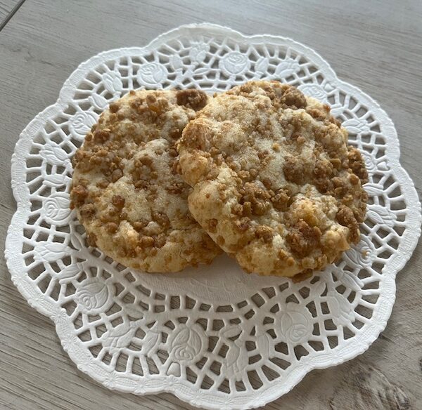 Apple Pie Crumble Cookie on a Doylie
